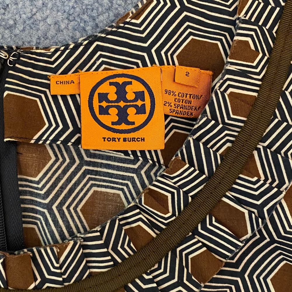 Tory Burch Pattern Top - Picture 2 of 3